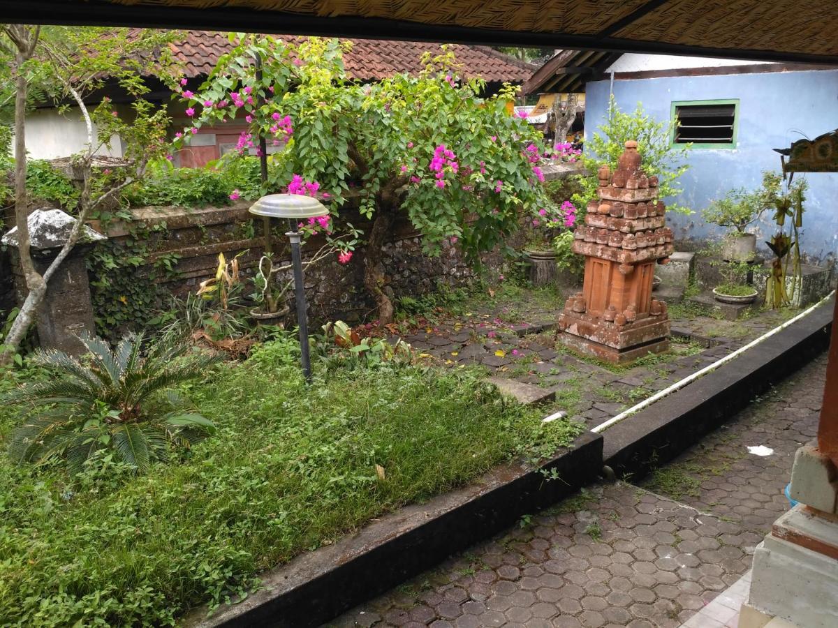 Dhangin Taman Karangasem  Exterior photo