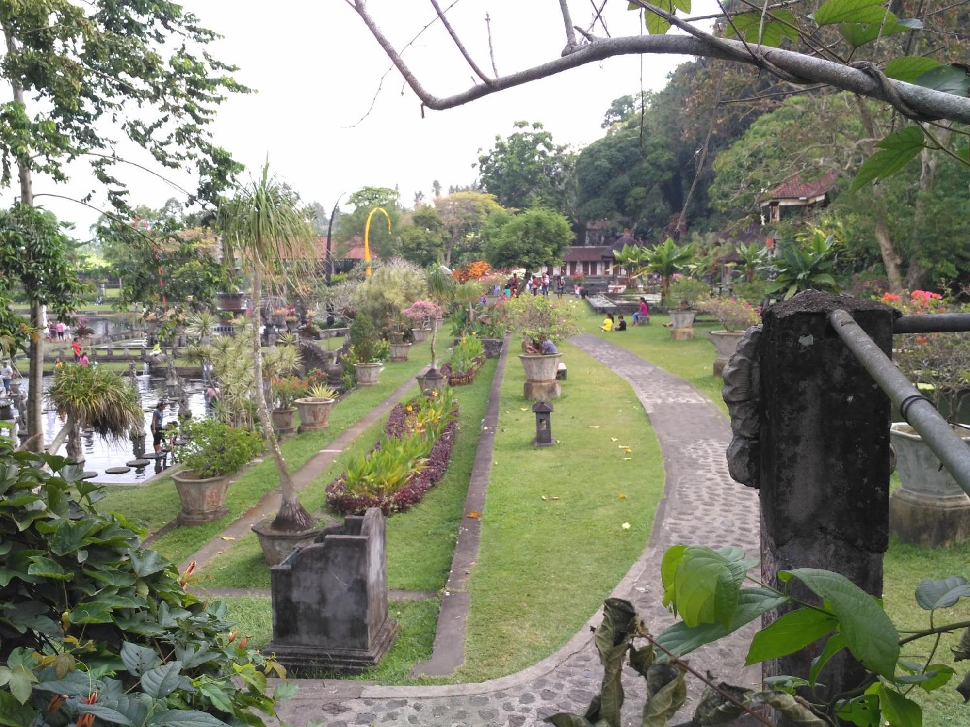 Dhangin Taman Karangasem  Exterior photo